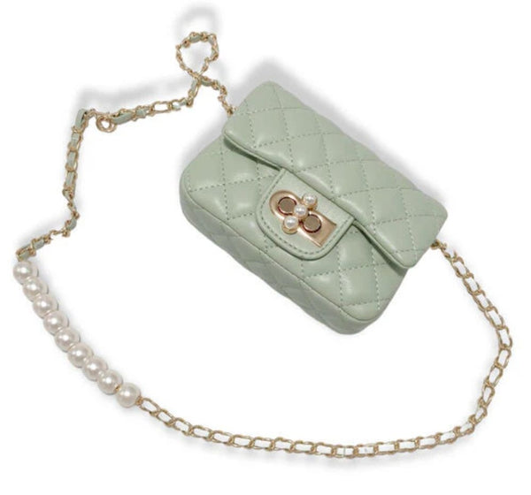 Pearl Closure Quilted Purse Green