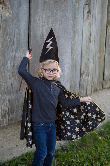 Reversible Wizard Cape & Hat Black/Gold