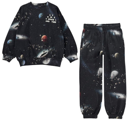 Conjunto Sudadera Y Pants Make Space