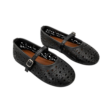 Lily Eyelet Flats Black