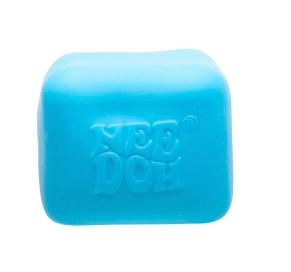 Glow Nice Cube Needoh Blue