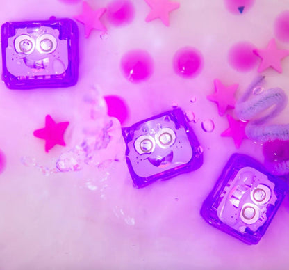 Glo Pals Lumi Light Up Cubes