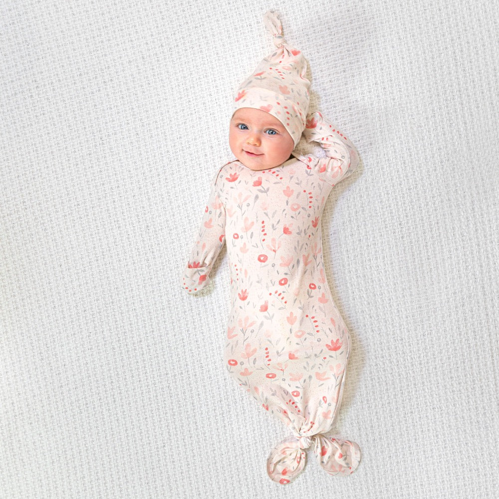Confort Knit Newborn Gown & Hat Gift Set Pink