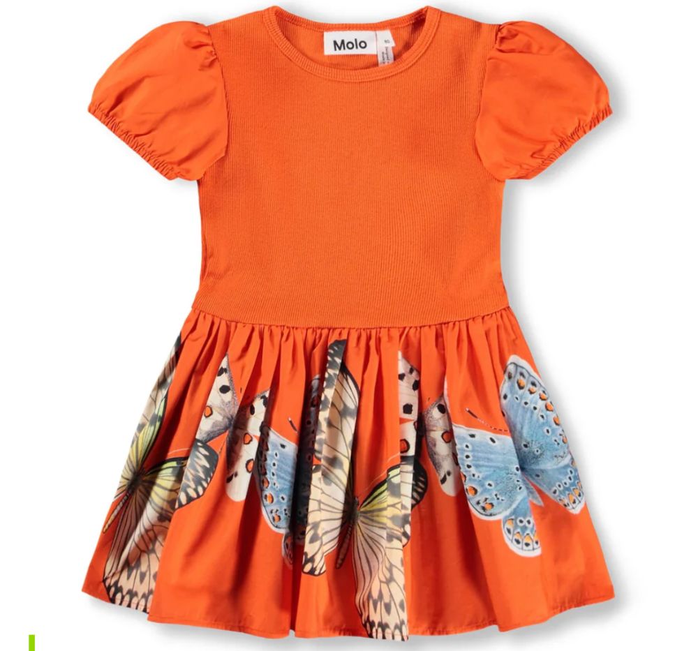 Dress Fluttering