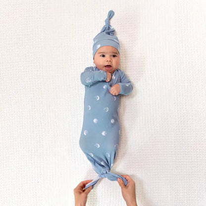 Confort Knit Newborn Gown & Hat Gift Set
