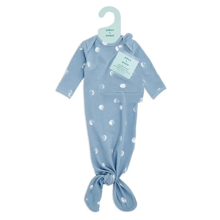 Confort Knit Newborn Gown & Hat Gift Set