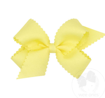 Medium Scalloped GG BT W/Tails Yellow