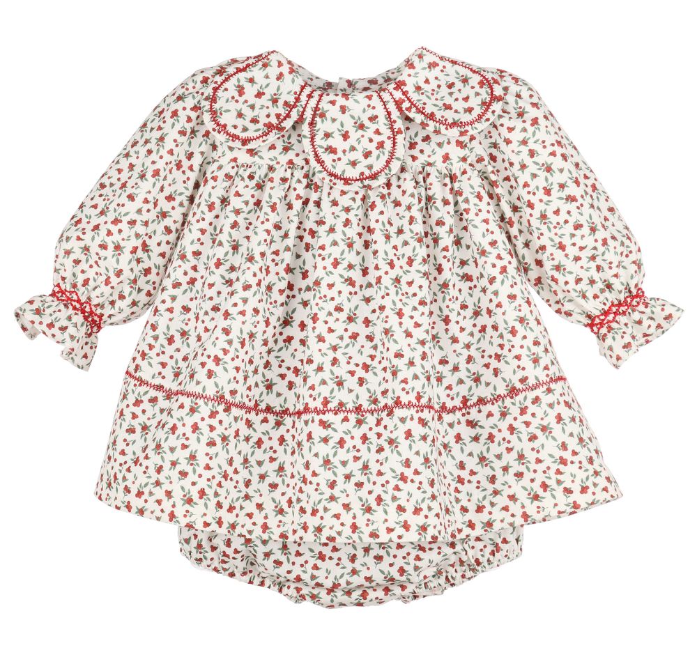 Winterberry Petal Float Red