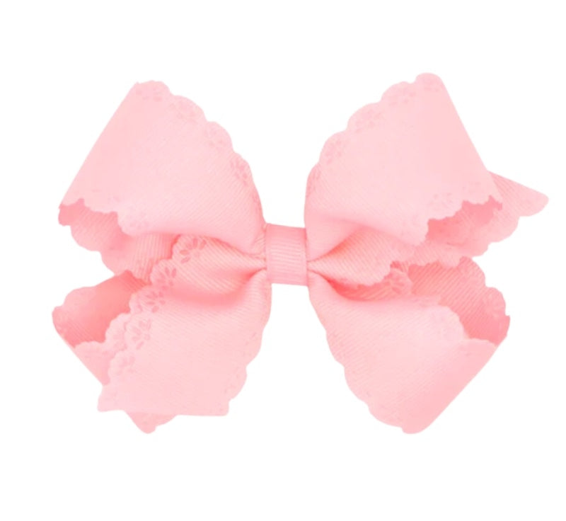 Sml Kng Eyelet Embossed Gg Bow Light Pink