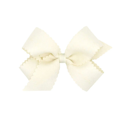 Medium GG Bow W/Scalloped Edge Antique White