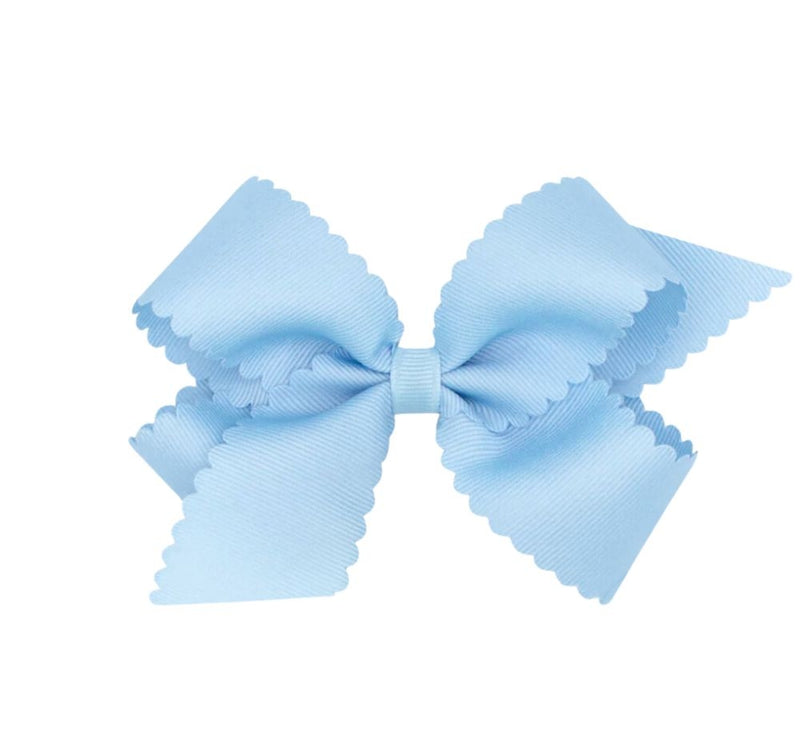 Medium GG Bow W/Scalloped Edge Millennium Blue