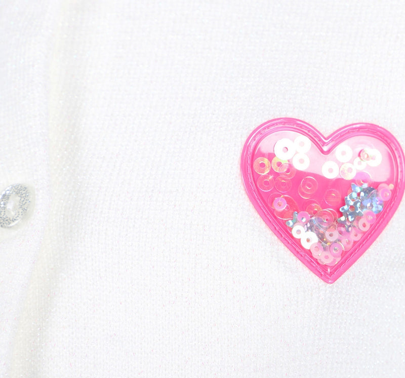 Suéter cárdigan blanco con pequeño corazón rosa - Billie Blush