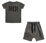 Playera NO! vintage y shorts grises -Nununu