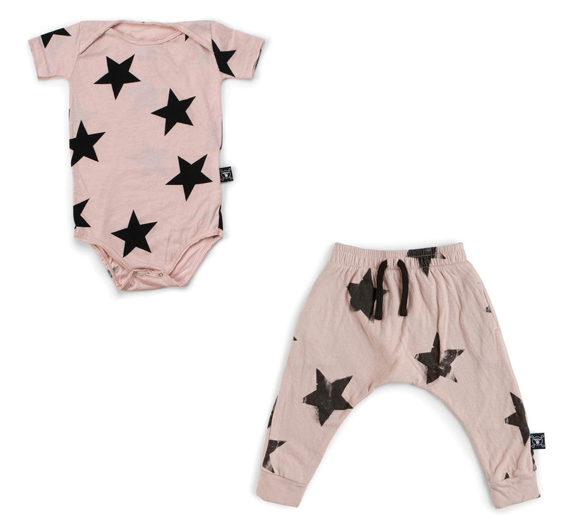 Conjunto onesie rosa con estrellas  -Nununu