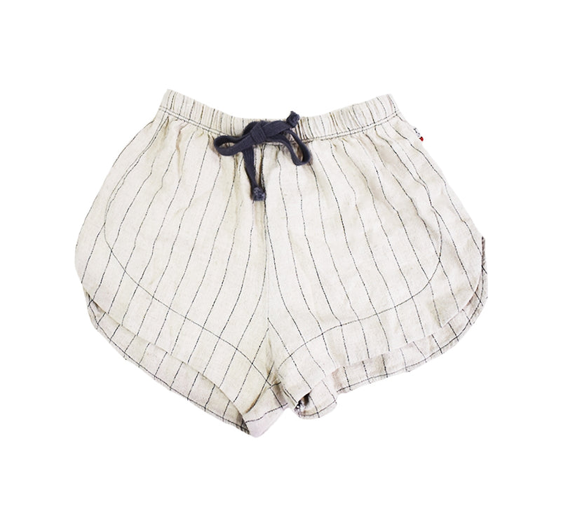 Blusa gris sin mangas con shorts -T2 Love